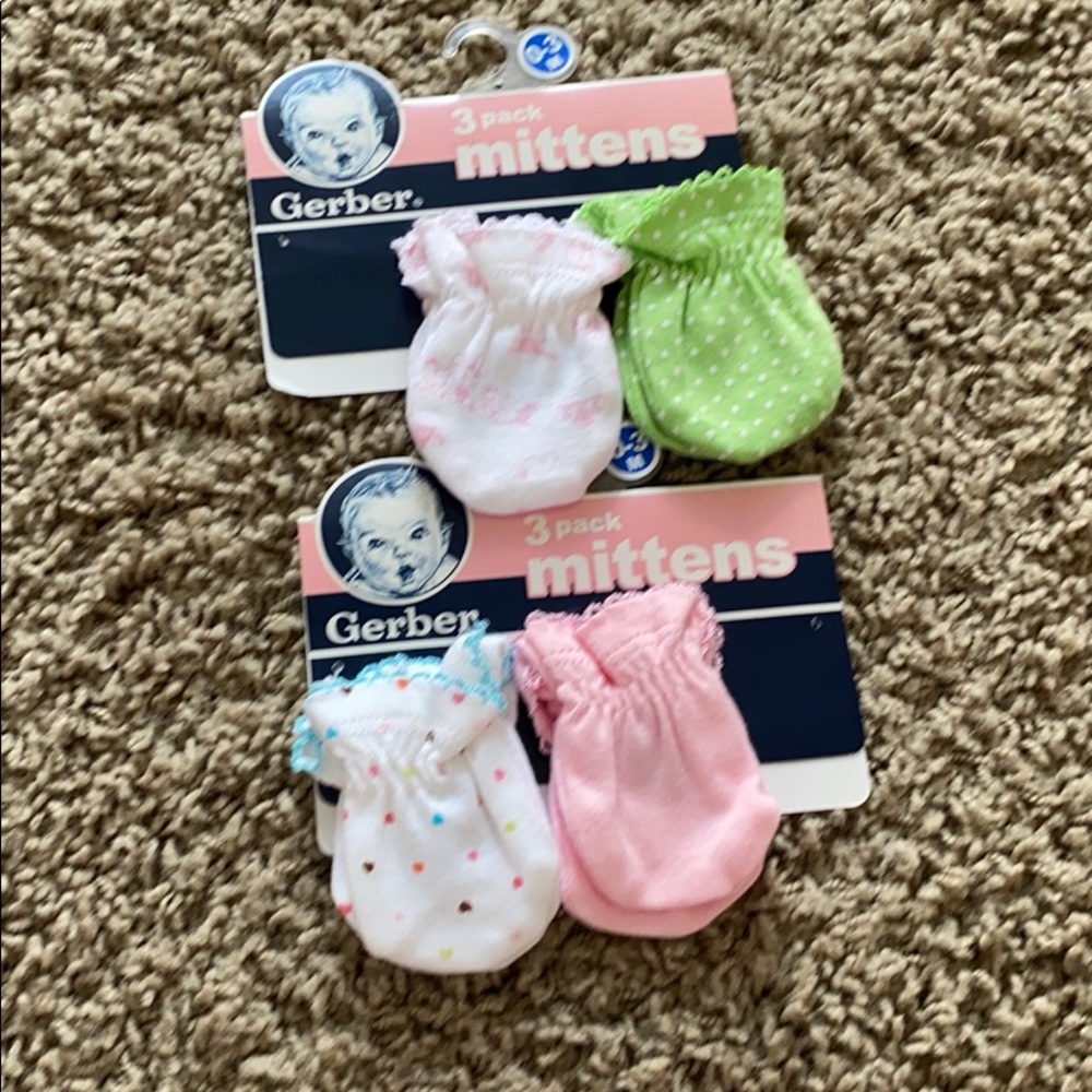 Newborn baby mittens